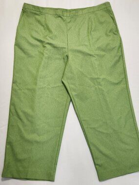 Alfred Dunner Woman 24W Capri Pants Green Pistachio Flat Front Pull On Pockets